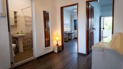 Jalan Pacheli (D19), Terrace #566507501